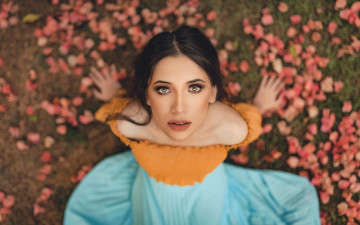 Картинка красотка девушки -+брюнетки +шатенки девушка красивая супер секси няша нежная классная модница лапочка мадам