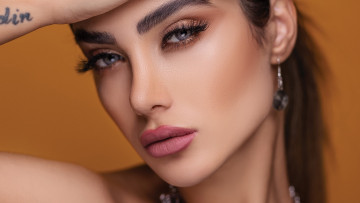 Картинка девушки -+лица +портреты макияж