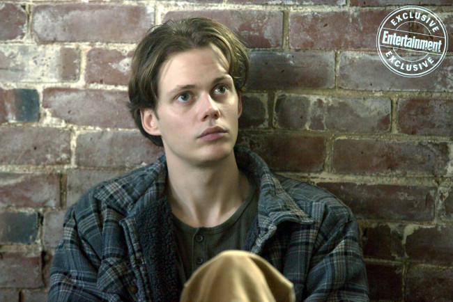 Обои картинки фото кино фильмы, castle rock , сериал, парень, стена