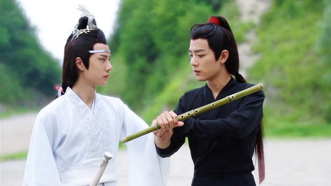 Обои картинки фото кино фильмы, the untamed, вэй, усянь, лань, ванцзи, флейта