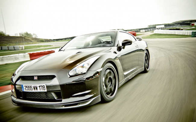 Обои картинки фото автомобили, nissan, datsun