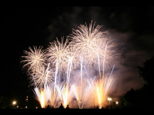 Картинка разное салюты фейерверки салют