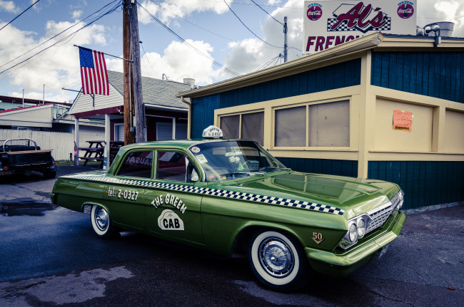 Обои картинки фото автомобили, выставки, уличные, фото, taxi, impala