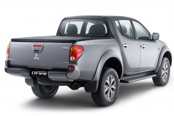 Картинка автомобили mitsubishi hls l200 triton 2015г chrome edition темный