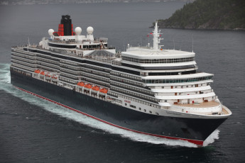 Картинка queen+elizabeth корабли лайнеры лайнер круизный