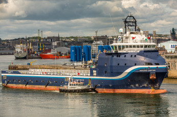 Картинка highland+chieftain корабли другое судно специальное