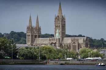 Картинка truro+cathedral +cornwall города -+католические+соборы +костелы +аббатства собор