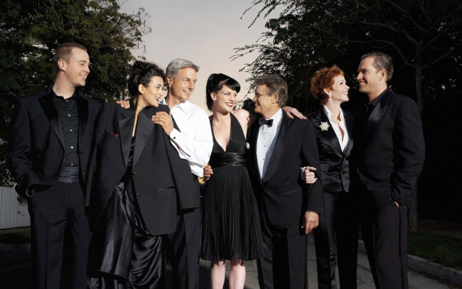 Обои картинки фото ncis, морская полиция, кино фильмы, актеры