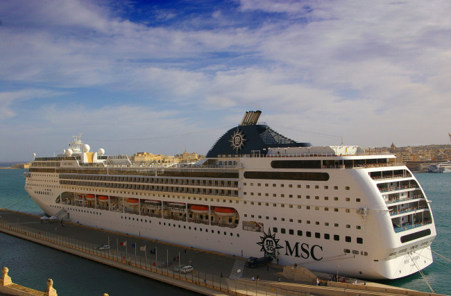 Обои картинки фото msc opera, корабли, лайнеры, круизный, лайнер