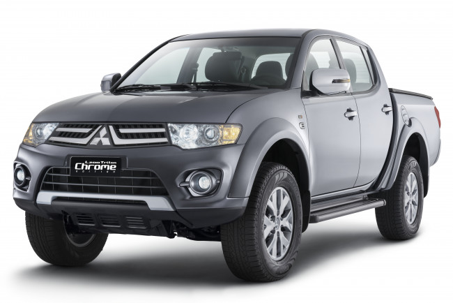 Обои картинки фото автомобили, mitsubishi, l200, темный, 2015г, chrome, edition, triton, hls