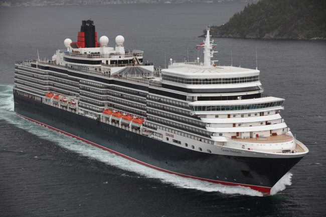 Обои картинки фото queen elizabeth, корабли, лайнеры, лайнер, круизный