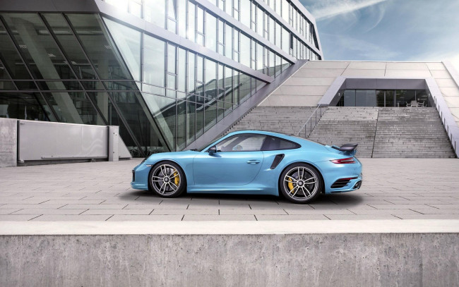 Обои картинки фото автомобили, porsche, порше, 991, techart, голубой, здание, лестница