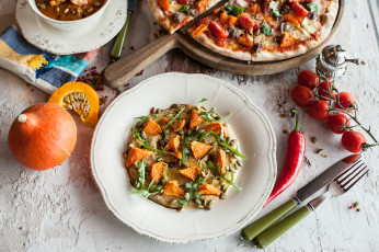 Картинка еда вторые+блюда помидор вилка второе блюдо тыква