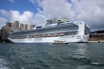 Картинка корабли лайнеры лайнер круиз