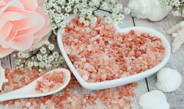 Картинка разное косметические+средства +духи спа цветы мыло полотенце ракушка соль свечи