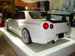 Картинка автомобили nissan datsun