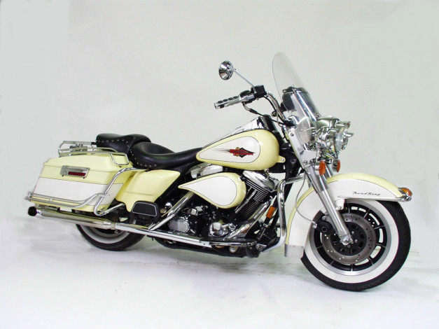 Обои картинки фото мотоциклы, harley, davidson