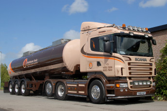 Картинка scania+r500 автомобили scania+ выставка улица грузовик