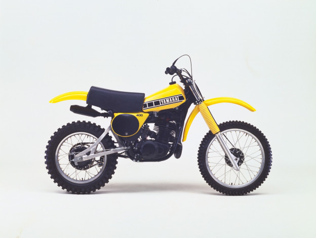 Обои картинки фото мотоциклы, yamaha