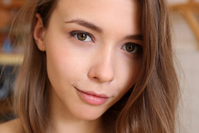 Обои картинки фото девушки, mila azul, взгляд, девушка, фон