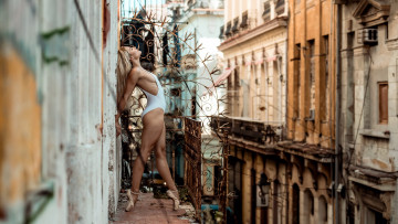 Картинка девушки -+блондинки +светловолосые балерина пуанты