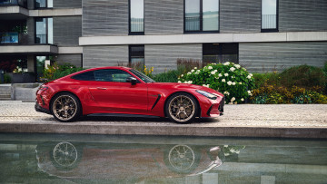 Картинка 2025+mercedes+amg+gt63+se-performance автомобили mercedes-benz mercedes amg gt63 se performance красный профиль бассeйн купе