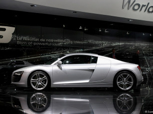 Картинка audi r8 автомобили выставки уличные фото