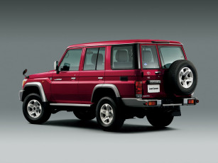 Картинка автомобили toyota 30th anniversary van cruiser land красный 2014г grj76k jp-spec