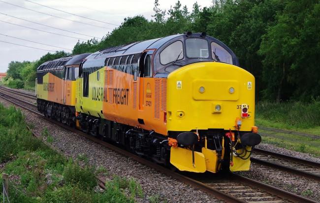 Обои картинки фото техника, локомотивы, рельсы, дорога, железная, локомотив