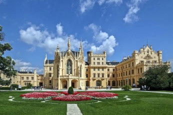 Картинка castle+lednice города замки+Чехии castle lednice