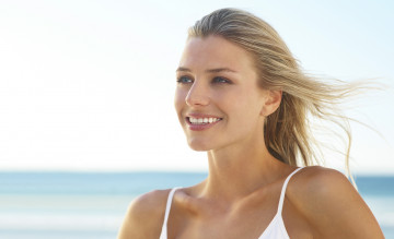 Картинка девушки -unsort+ лица +портреты блондинка море улыбка купальник