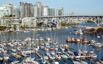 Картинка корабли порты+ +причалы река мост небоскребы порт яхты