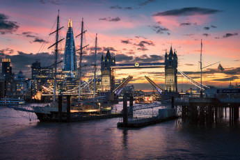 Картинка корабли порты+ +причалы ночь