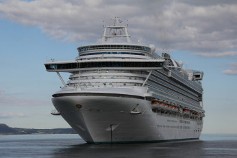 Картинка корабли лайнеры лайнер круиз