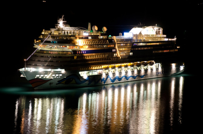 Обои картинки фото aidasol, корабли, лайнеры, круиз, лайнер