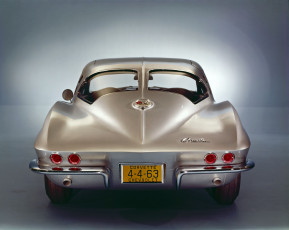 Картинка автомобили corvette