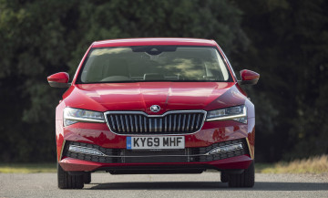 Картинка автомобили skoda