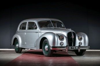 Картинка автомобили hotchkiss