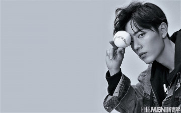 Картинка мужчины xiao+zhan актер лицо куртка мяч