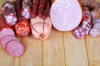 Картинка еда колбасные+изделия колбаса копченая вареная ассорти