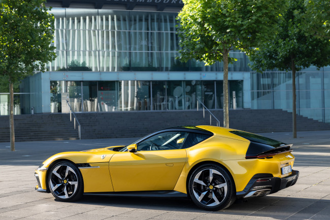 Обои картинки фото автомобили, ferrari