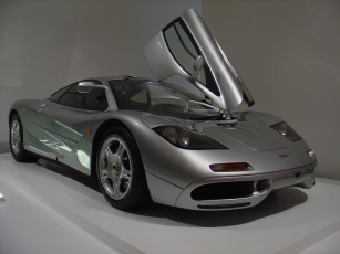Картинка автомобили mclaren