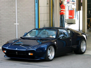 Картинка автомобили de tomaso