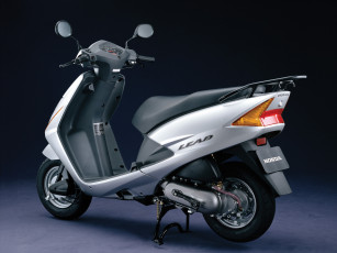 Картинка мотоциклы мотороллеры