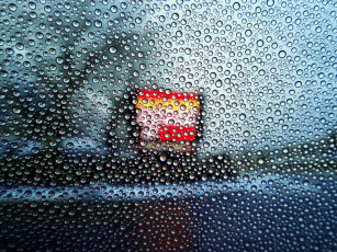 Картинка разное капли брызги всплески дождь стекло