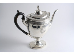 Картинка разное посуда столовые приборы кухонная утварь чайник серебро