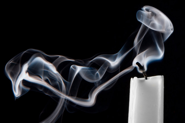 Обои картинки фото разное, свечи, дым, свеча, фитиль