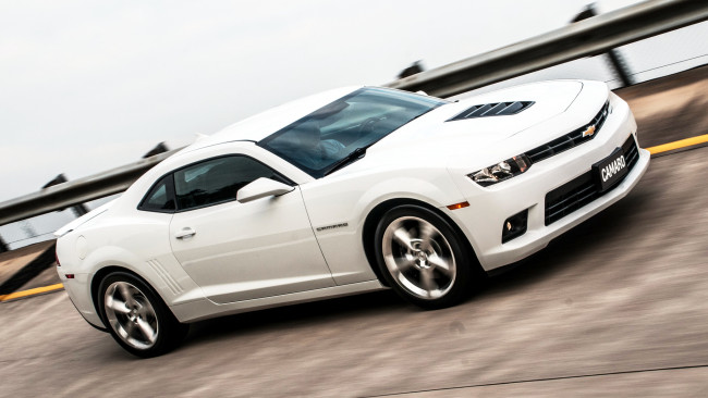 Обои картинки фото chevrolet, camaro, автомобили, gm, division, культовый, сша, автомобиль, легковой