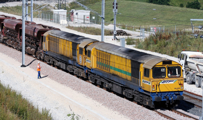 Обои картинки фото техника, поезда, состав, вагоны, локомотив, рельсы, железная, дорога