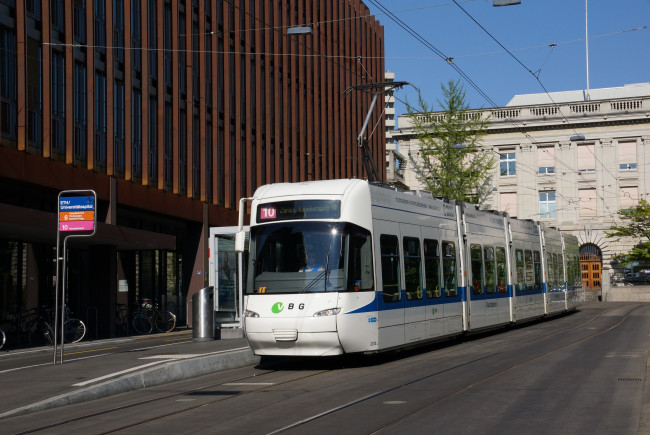 Обои картинки фото техника, трамваи, трамвай, город, рельсы